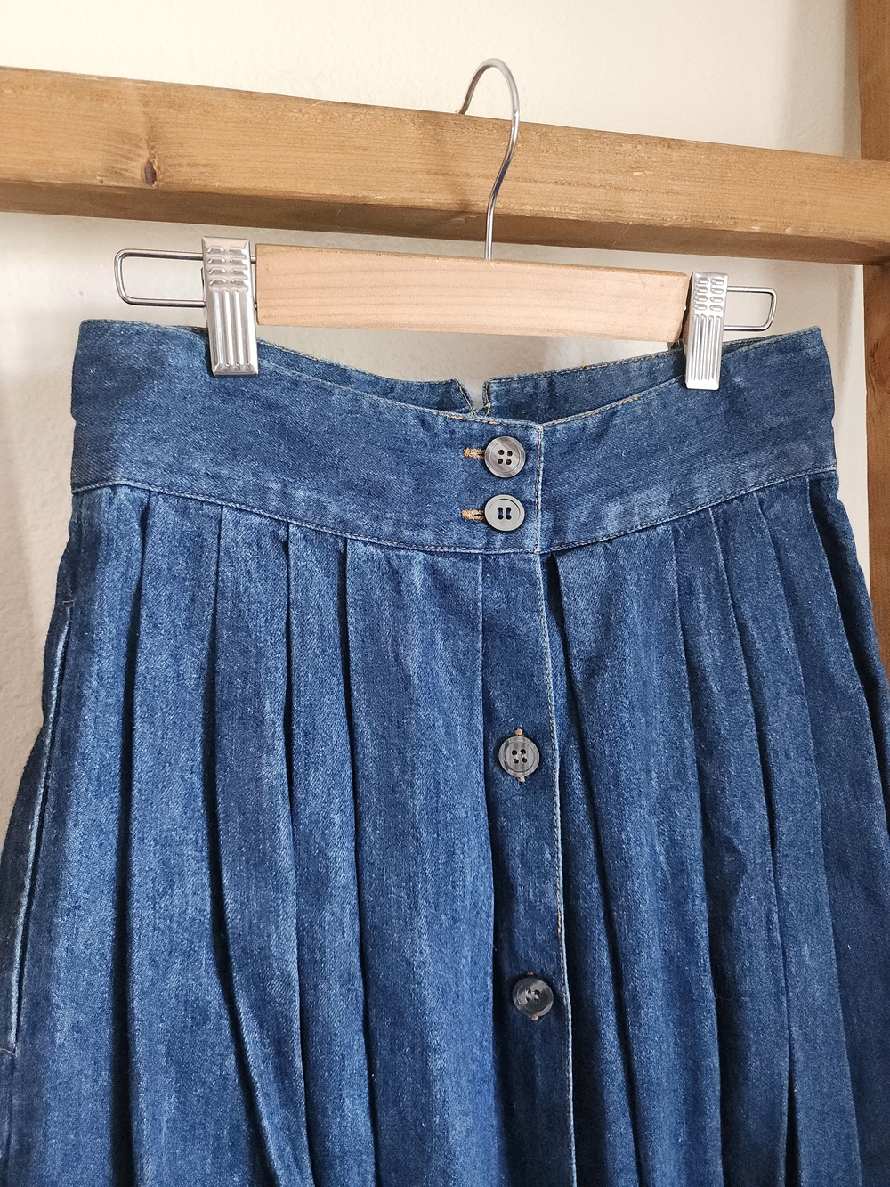 Vintage Perry Ellis Denim Maxi Skirt Size 4 Pleated 100% Cotton Hong Kong Made - Picture 2 of 5